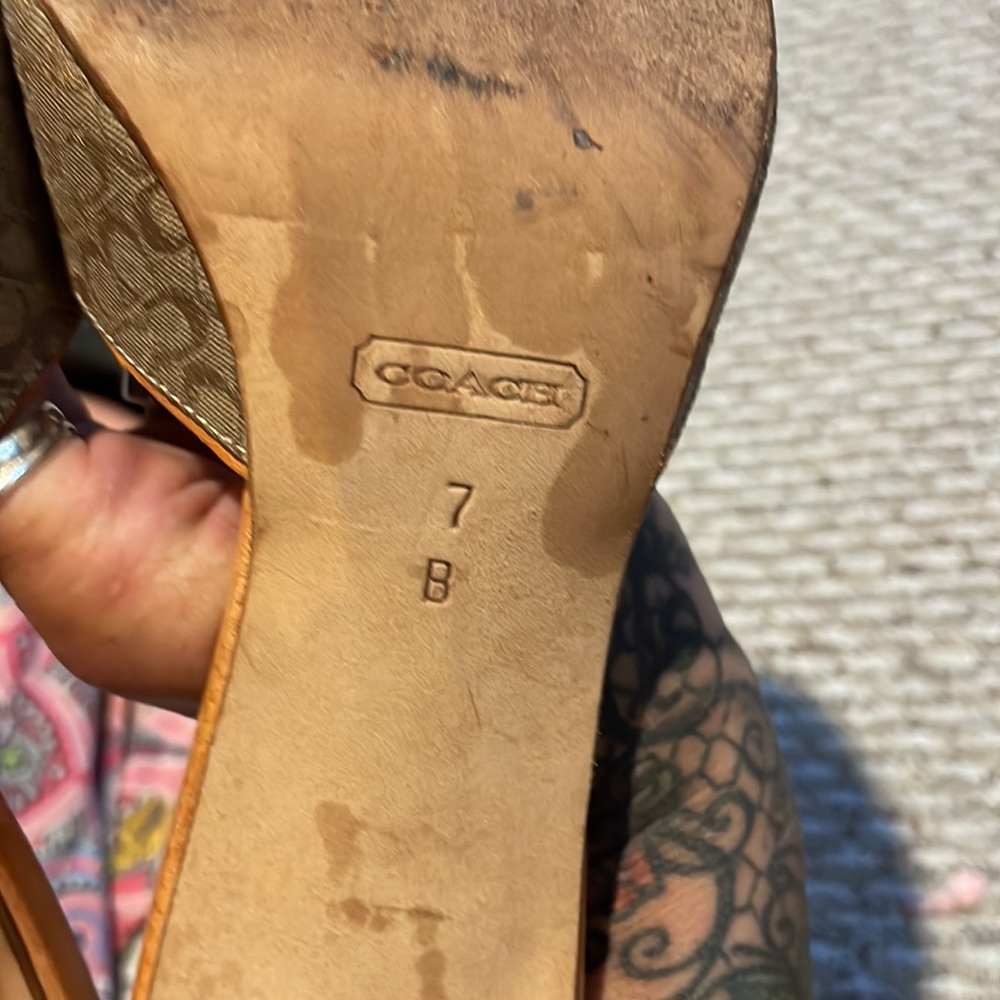 Coach shoes - Picture 4 of 4